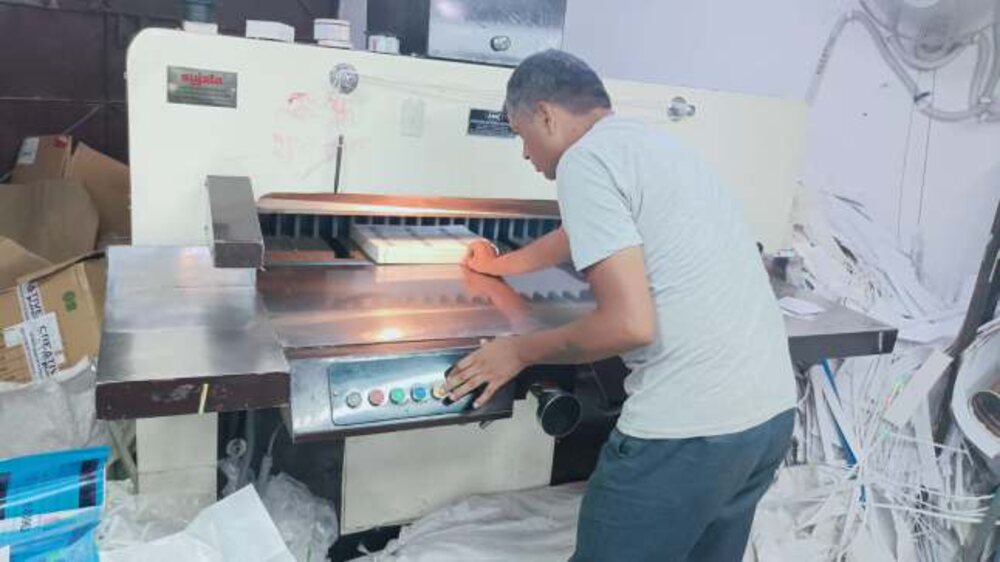 Label Press (Focus)